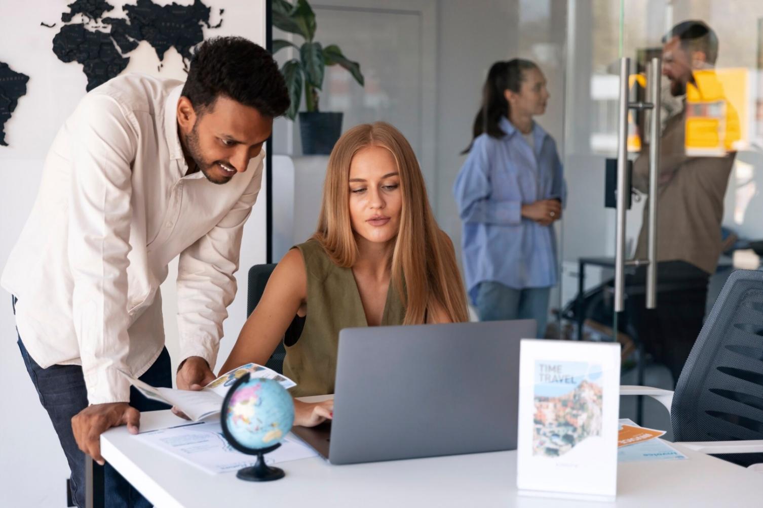Digitale Lernplattform mit Finanzanalyse-Tools